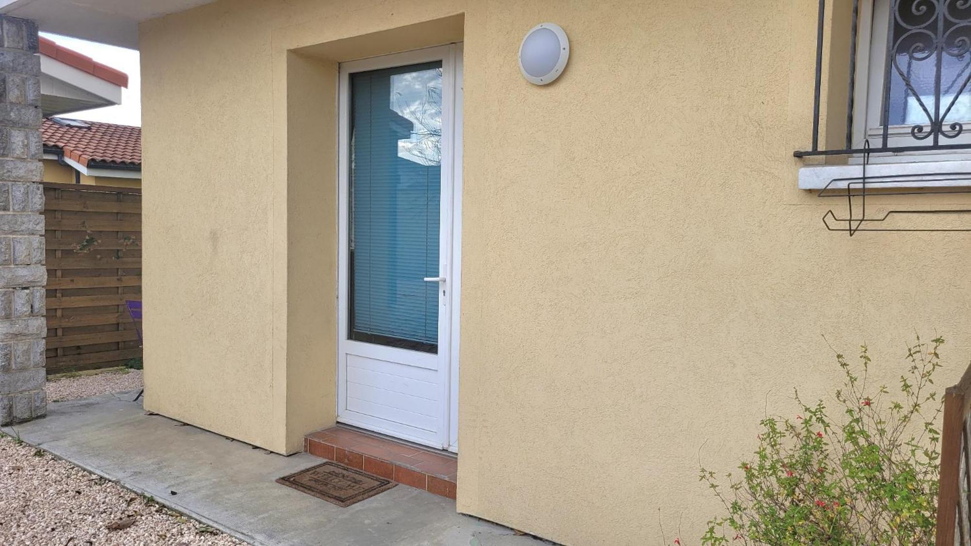 Joli Studio 1 Personne, Avec Terrasse Tarbes Exteriör bild
